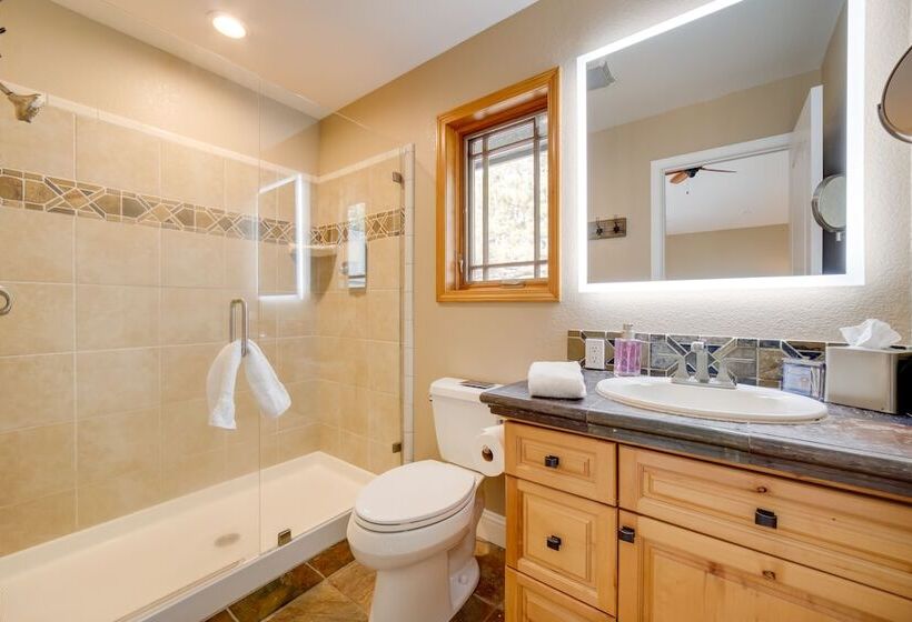 Sleek Reno Lake Tahoe Retreat, 4 Mi To Ski Mt Rose