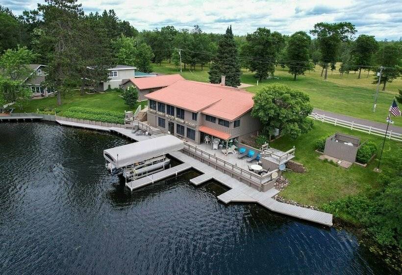 Spacious Danbury Home W/ Direct Lake Access!