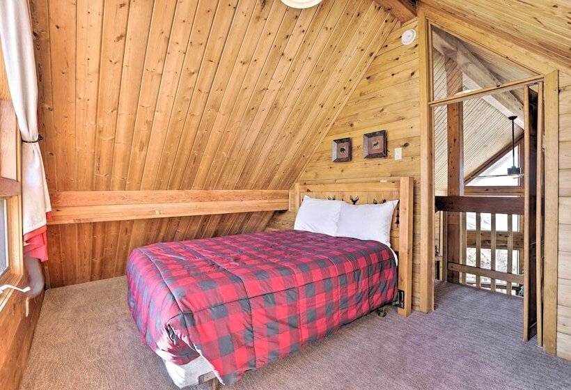1 Mi To Granby Ranch: Family Friendly Cabin!