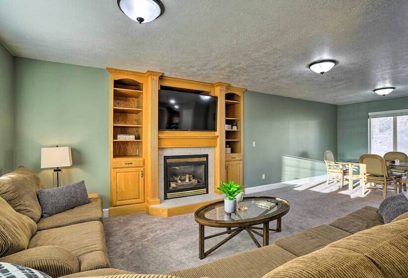 Spacious Family Home, 3 Mi To Dtwn Cedar City