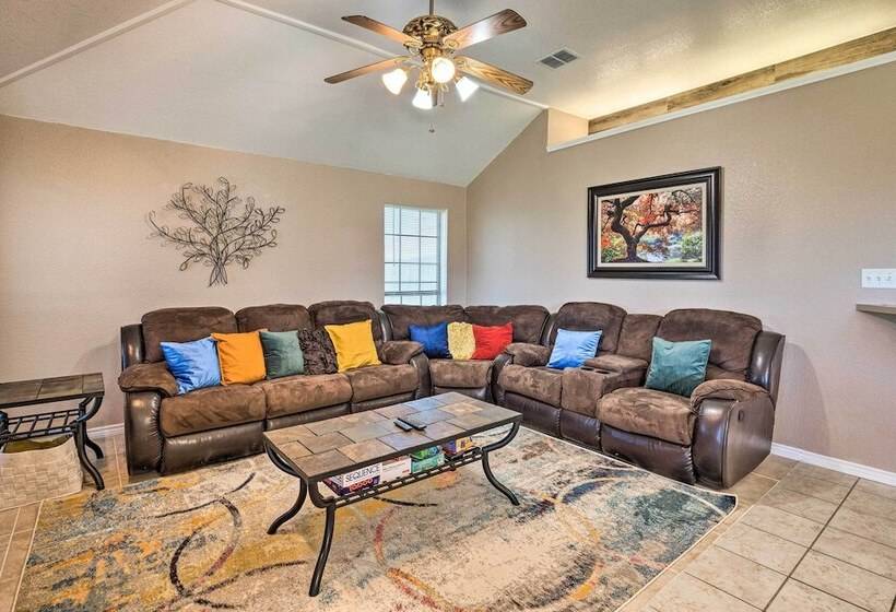 Spacious Killeen Home W/ Large Yard & Patio!