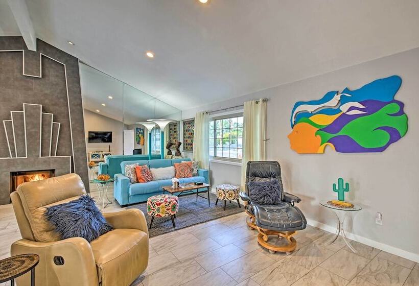 Pet Friendly Palm Springs Escape W/ Heated Pool!