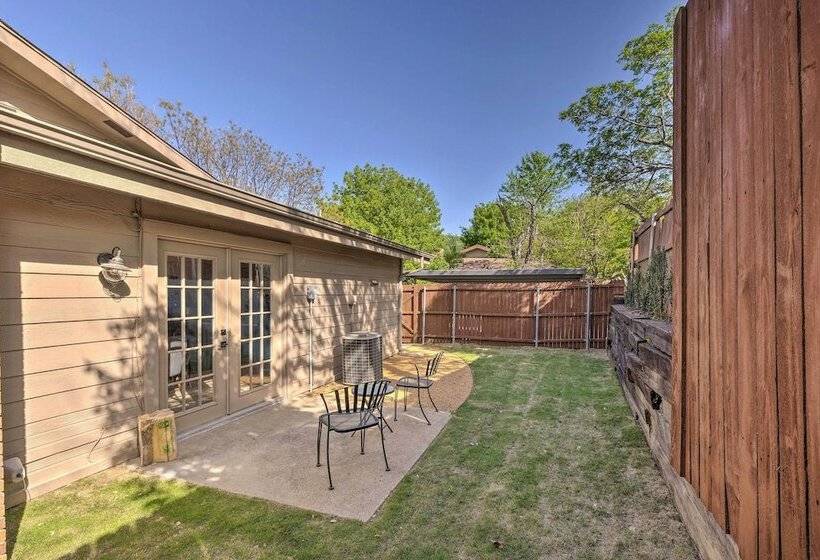 Stylish Lewisville Home Near Downtown Dallas!