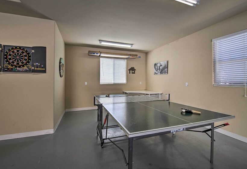 Sugar Bear Lodge W/ Game Room 5 Mi To Village!