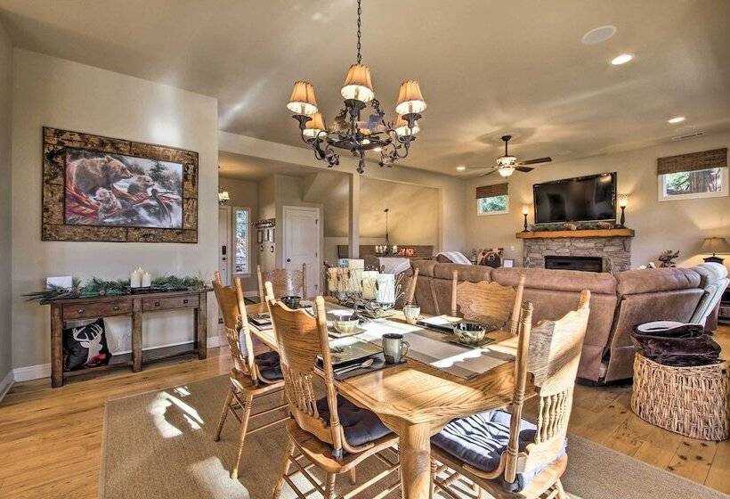 Sugar Bear Lodge W/ Game Room 5 Mi To Village!