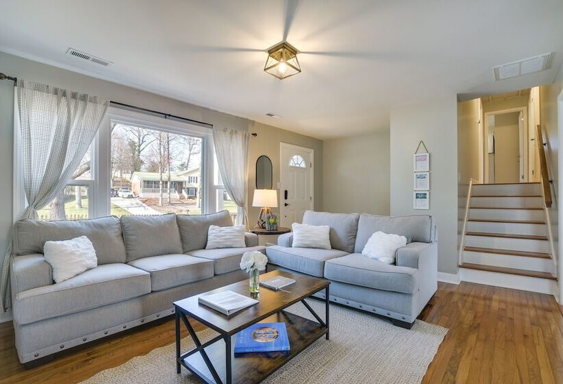 Sunny Family Home, 3 Mi To High Point Market!