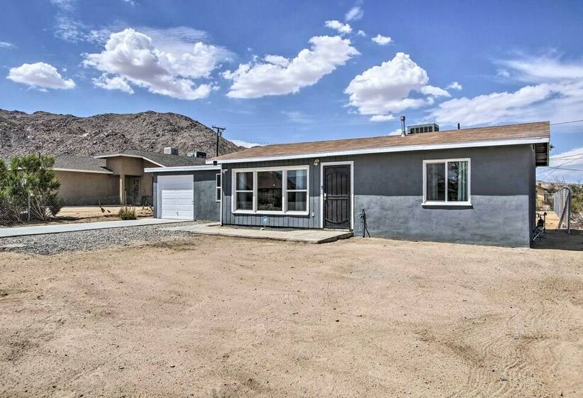 Sunny Getaway: 6 Mi To Joshua Tree Natl Park!