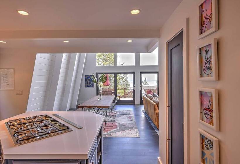 Tahoe City A Frame Home 10 Mi To Skiing!