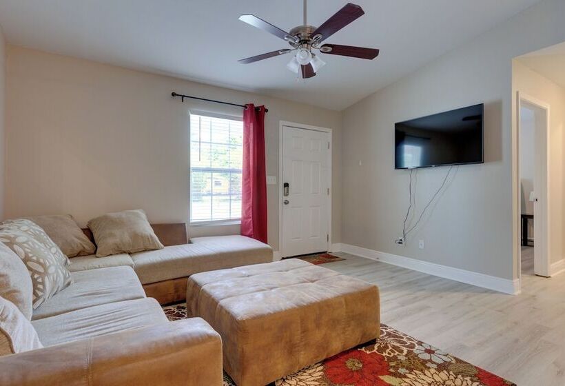 Dog Friendly Pensacola Duplex ~ 7 Mi To Downtown