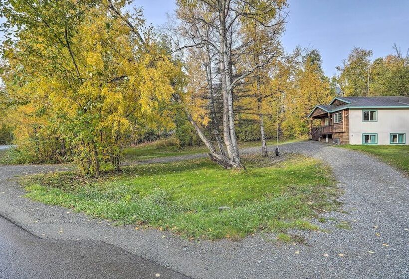 The Eagles Nest:  3 Mi To Downtown Wasilla!