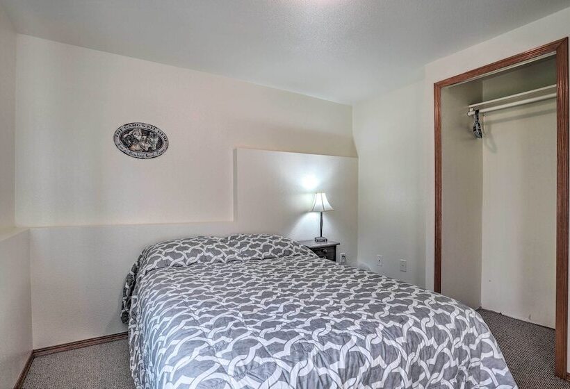 The Eagles Nest:  3 Mi To Downtown Wasilla!