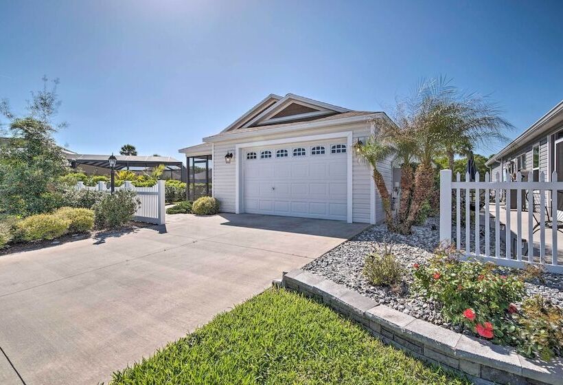 The Villages Retreat W/ Lanai & Lake Views!