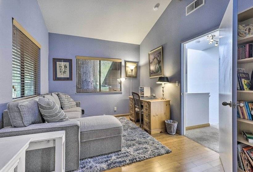 Tranquil Guerneville Home W/ Redwood Views