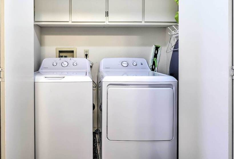 Tranquil Guerneville Home W/ Redwood Views