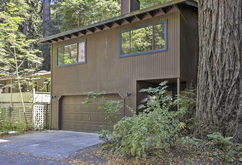 Tranquil Guerneville Home W/ Redwood Views