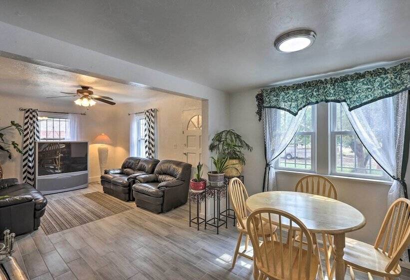 Trendy Denver Getaway ~ 4 Mi To Downtown!