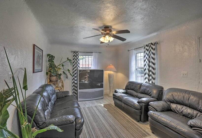 Trendy Denver Getaway ~ 4 Mi To Downtown!