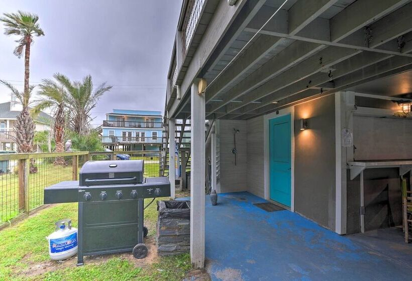 Updated Beach House W/ Private Beach + Hot Tub!