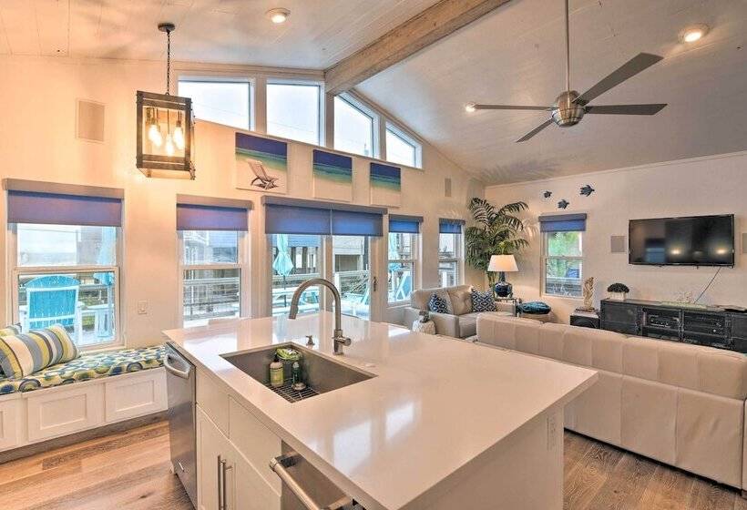 Updated Beach House W/ Private Beach + Hot Tub!
