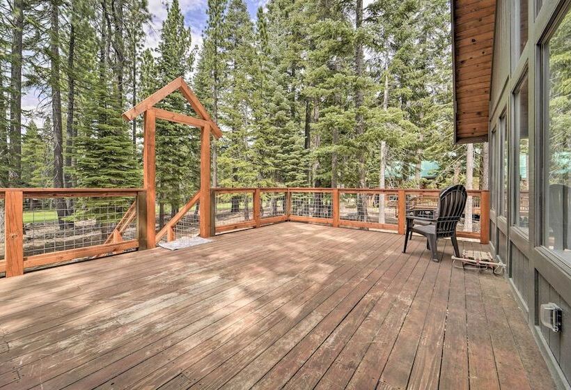 2 Mi To Tahoe Donner: Truckee Getaway W/ Views