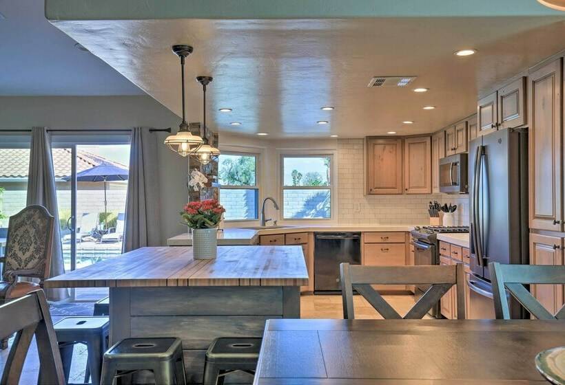 Indian Wells Retreat W/ Pool, Near Tennis Garden