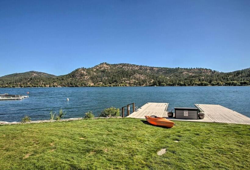 Lakefront Retreat W/ Kayaks, Paddle Boards & Deck!