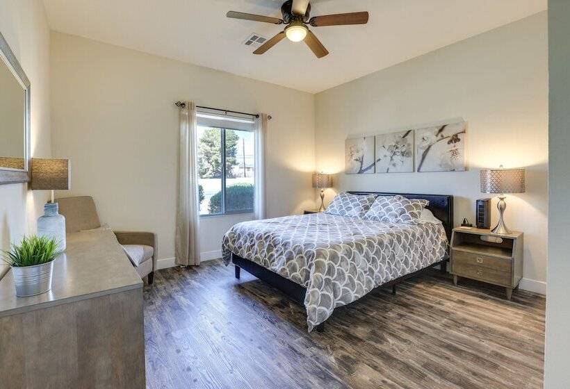 Updated Las Vegas House: Patio & Solar Heated Pool