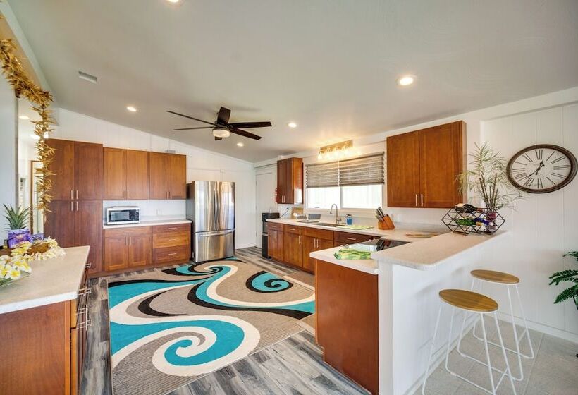 Updated Poipu Home: Large Deck W/ Scenic View