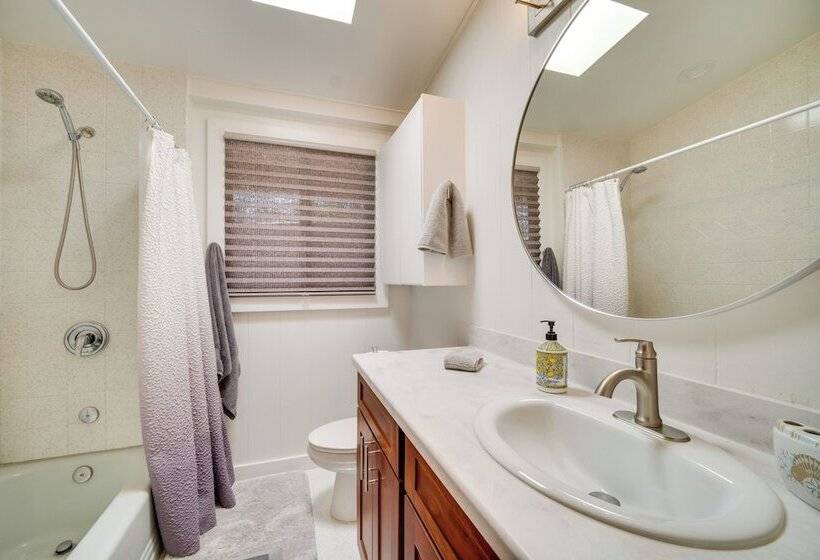 Updated Poipu Home: Large Deck W/ Scenic View