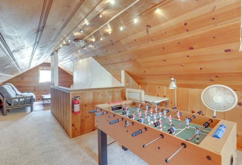 Foosball Table, Wfh Friendly: Tahoe Home