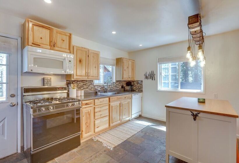 Foosball Table, Wfh Friendly: Tahoe Home