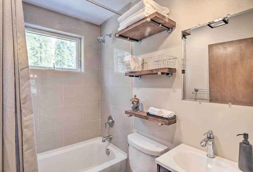 5 Mi To Ski Resort: Mtn View Breck Home W/ Hot Tub