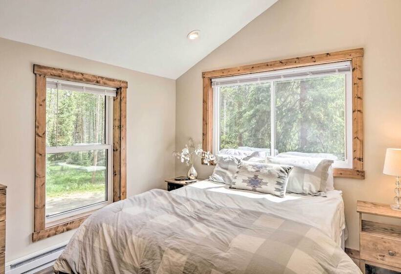 5 Mi To Ski Resort: Mtn View Breck Home W/ Hot Tub