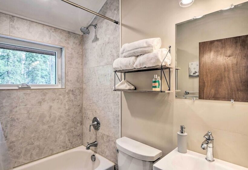 5 Mi To Ski Resort: Mtn View Breck Home W/ Hot Tub