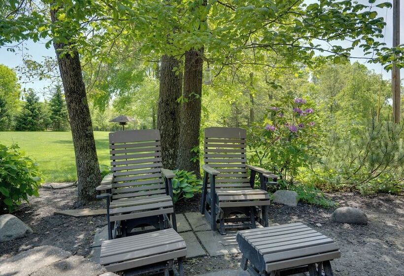 Walhonding Woods  Secluded Farmland Retreat!