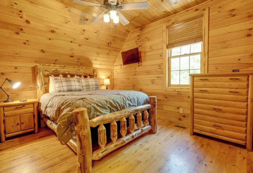 Walhonding Woods  Secluded Farmland Retreat!