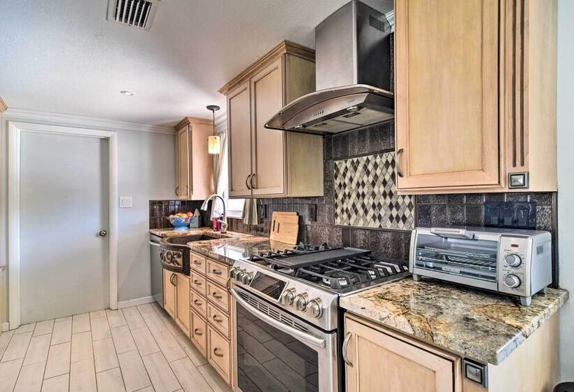 Waterfront Bradenton Home: Heated Pool & Fire Pit