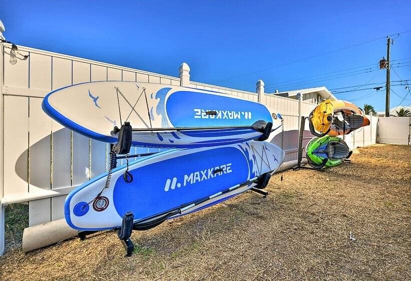 Waterfront Bradenton Home: Heated Pool & Fire Pit