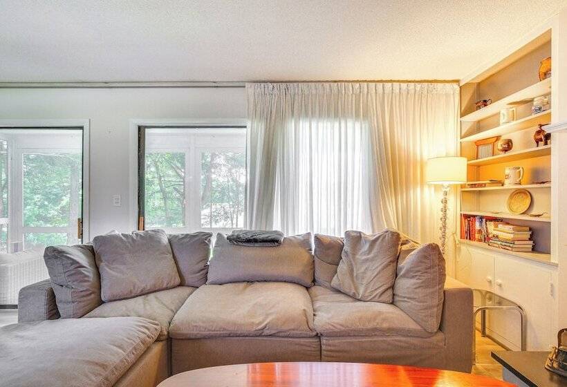 Skiing & Hiking: Water View Home In The Berkshires