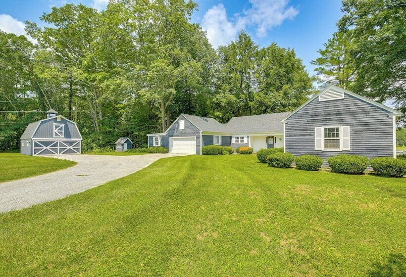 Skiing & Hiking: Water View Home In The Berkshires