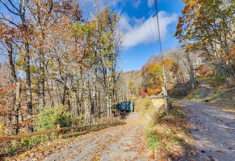 Wolf Laurel Resort Home W/ Long Range Views!