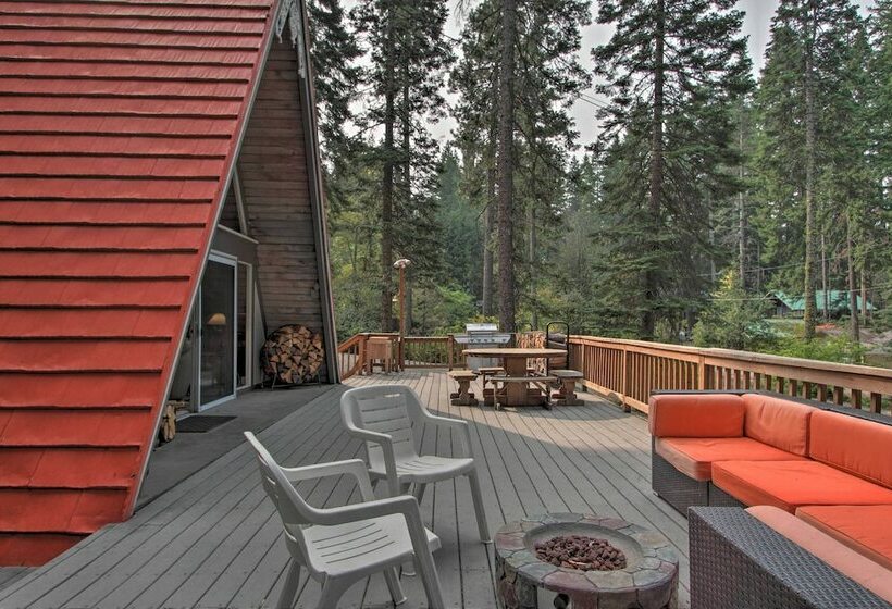 Woodsy Aframe Chalet Half Mile To Cle Elum Lake!