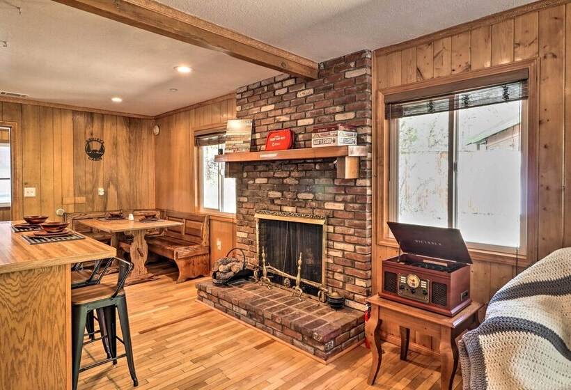 Wrightwood Cabin ~ 4 Mi To Mtn High Resort!