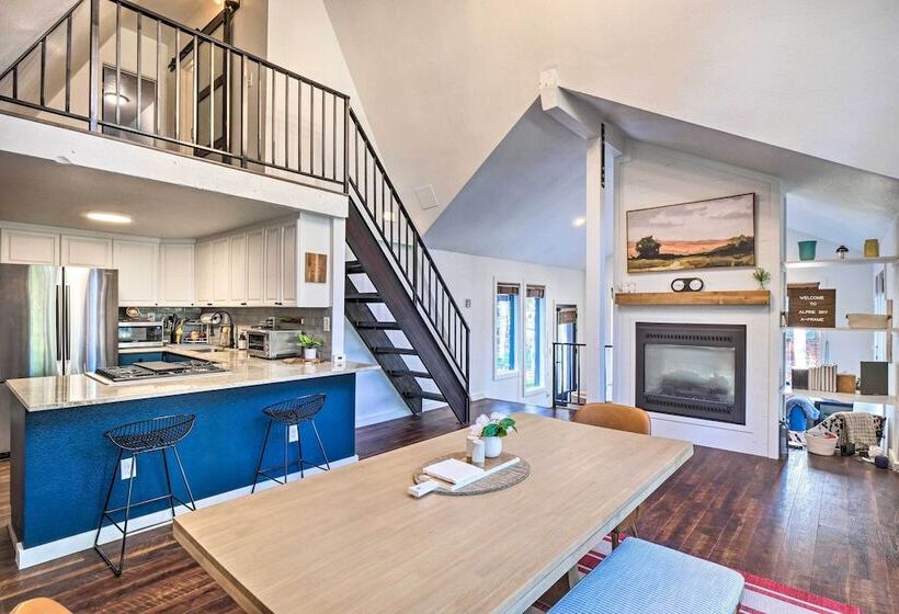 4 Mi To Breck Slopes: A Frame Cabin W/ Hot Tub!