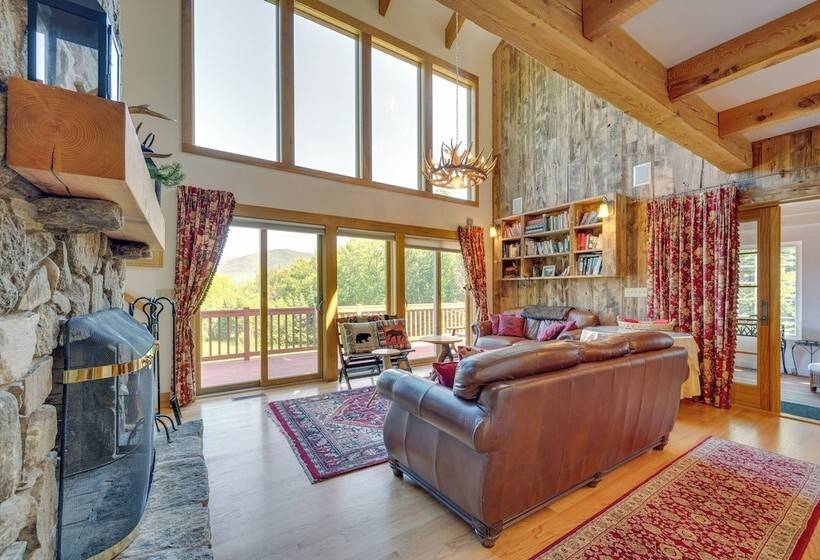 Architect Designed Franconia Home: Hot Tub & Views