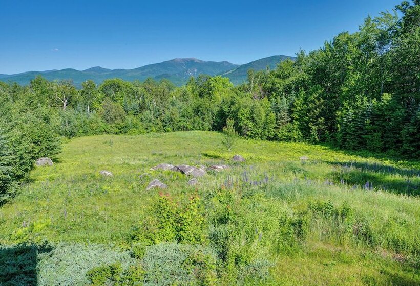 Architect Designed Franconia Home: Hot Tub & Views