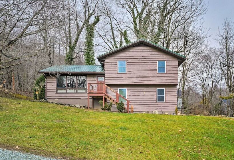 14 Mi To Beech Mountain: Home W/ Grills!