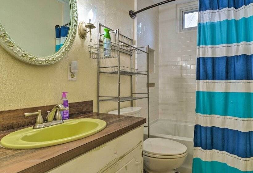 14 Mi To Beech Mountain: Home W/ Grills!