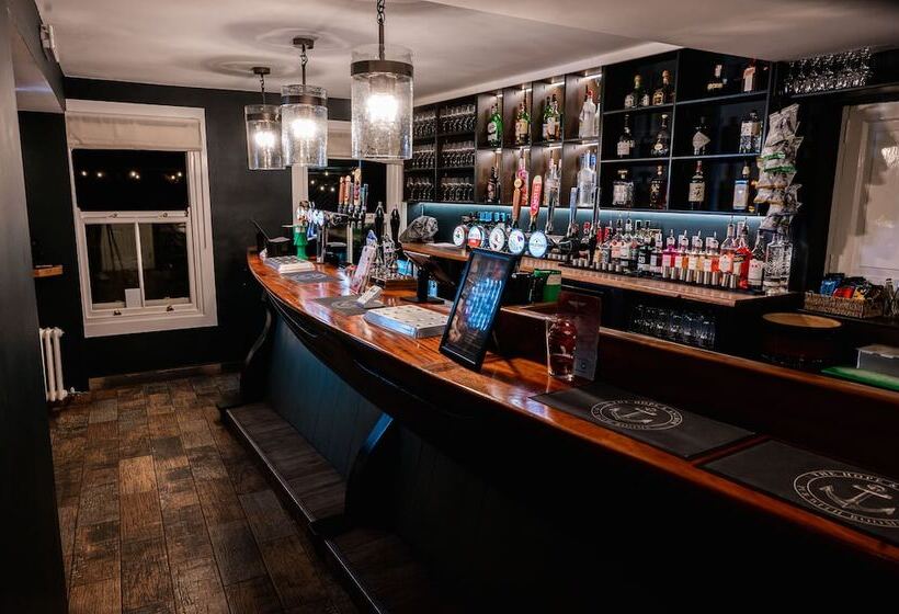 민박 The Hope & Anchor