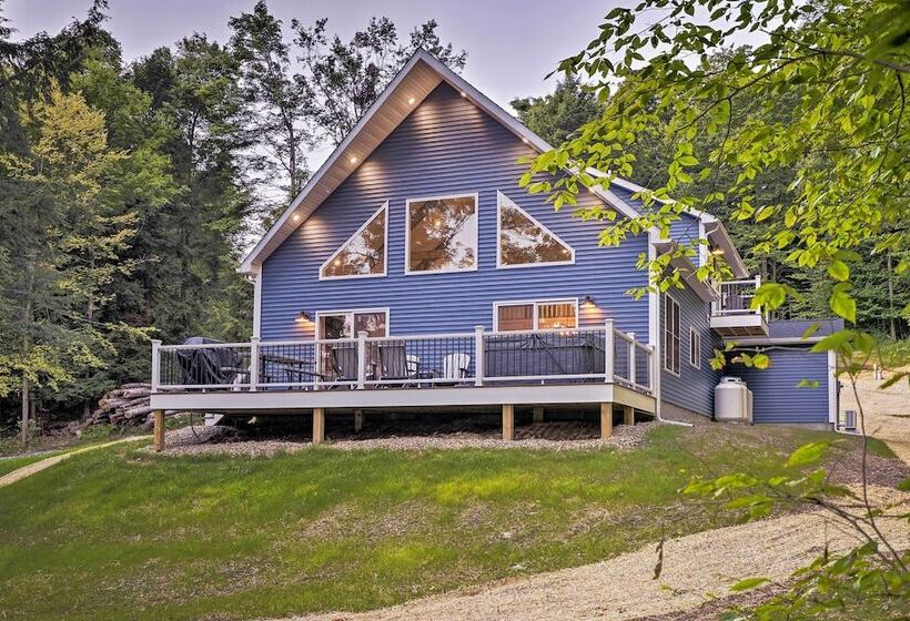 Benezette Cabin W/hot Tub, Grill & Mtn Views